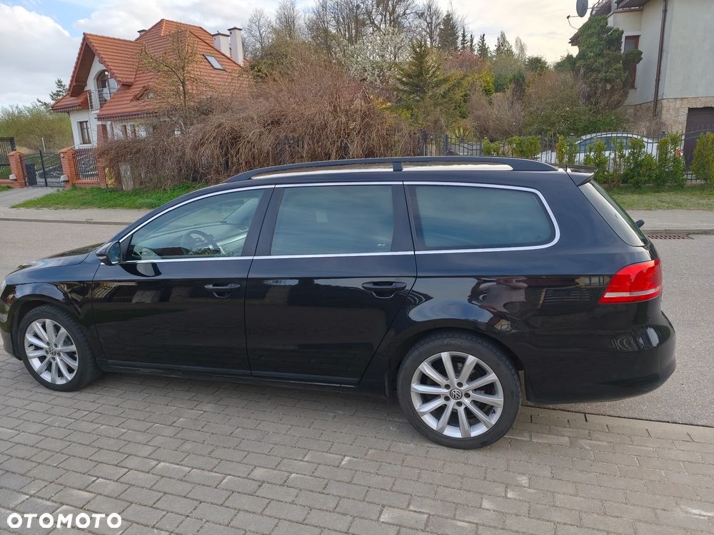 Volkswagen Passat 2.0 TDI Comfortline - 4