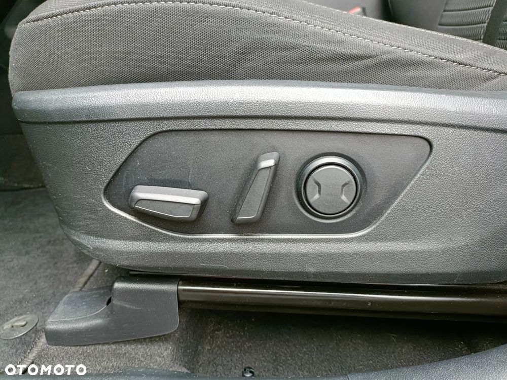 Kia Sorento 1.6 T-GDI HEV L 7os - 13