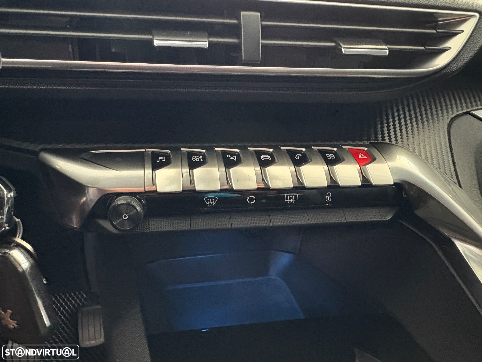 Peugeot 5008 1.6 HDi Allure J17 - 11