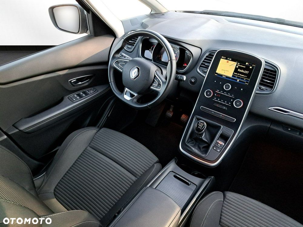 Renault Grand Scenic BLUE dCi 120 BUSINESS EDITION - 12