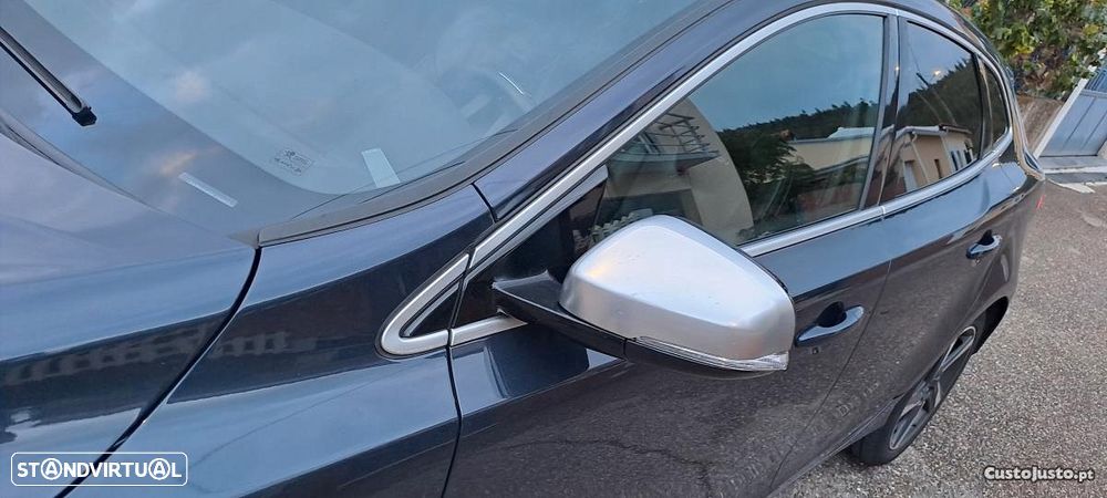 Volvo V40 1.6 D2 R-Design Summum Powershift - 12