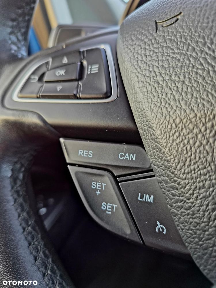 Ford EcoSport 1.0 EcoBoost Titanium ASS - 10