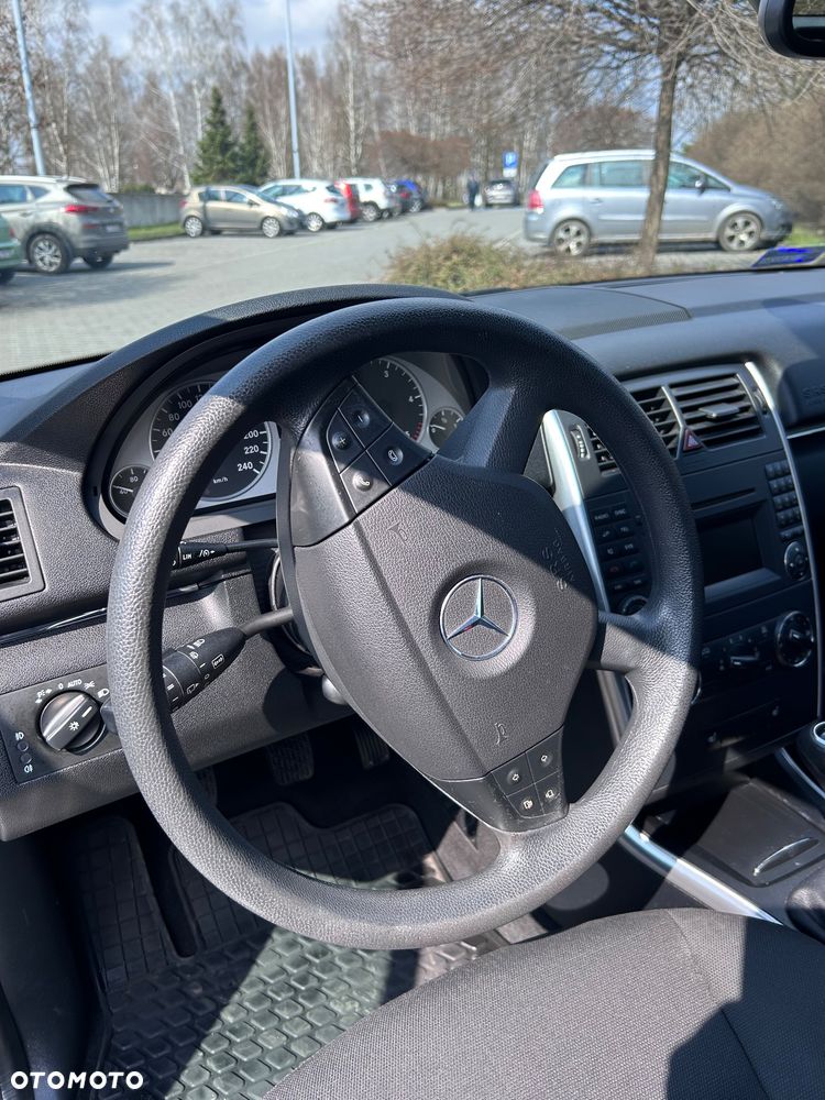 Mercedes-Benz Klasa B 180 CDI DPF - 10