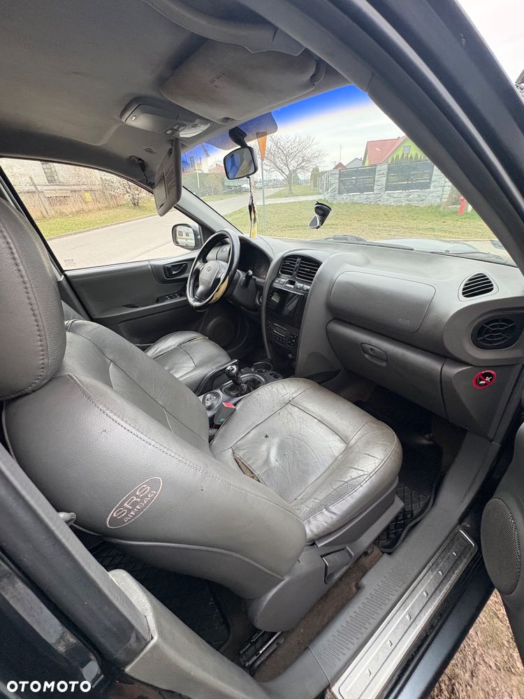 Hyundai Santa Fe 2.0 D GL TCI - 16