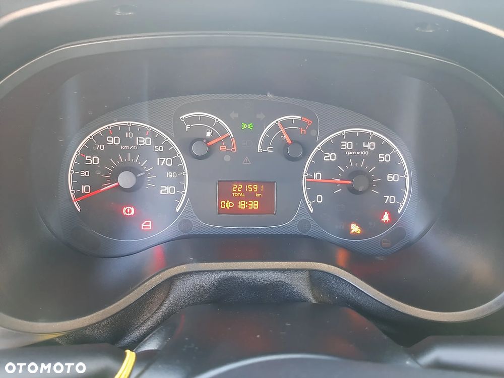 Fiat Doblo 1.4 16V Start&Stopp MyLife Family - 19