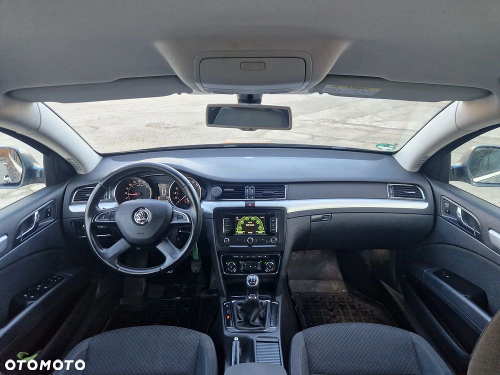 Skoda Superb 2.0 TDI 4x4 Elegance - 14