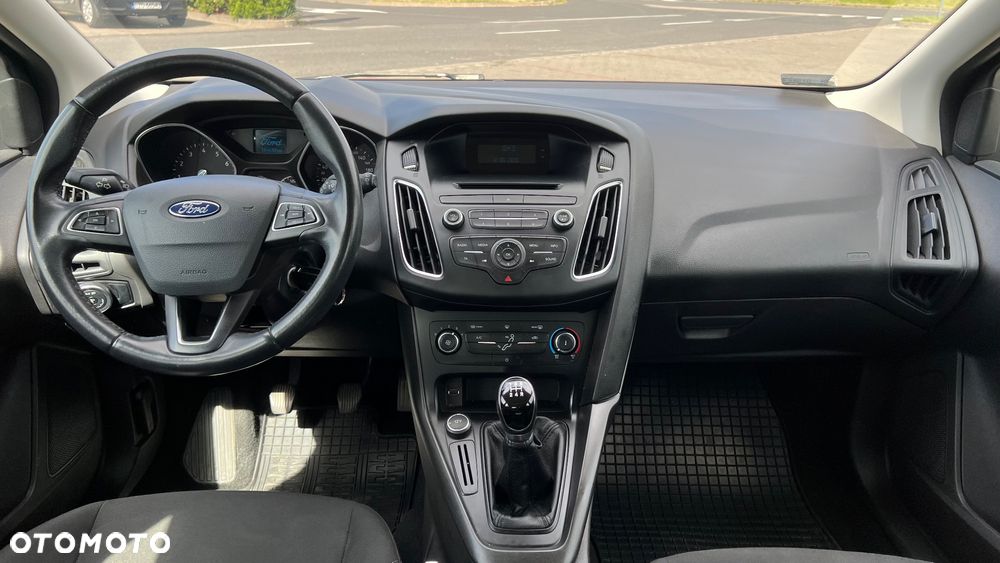 Ford Focus 1.6 Trend - 5