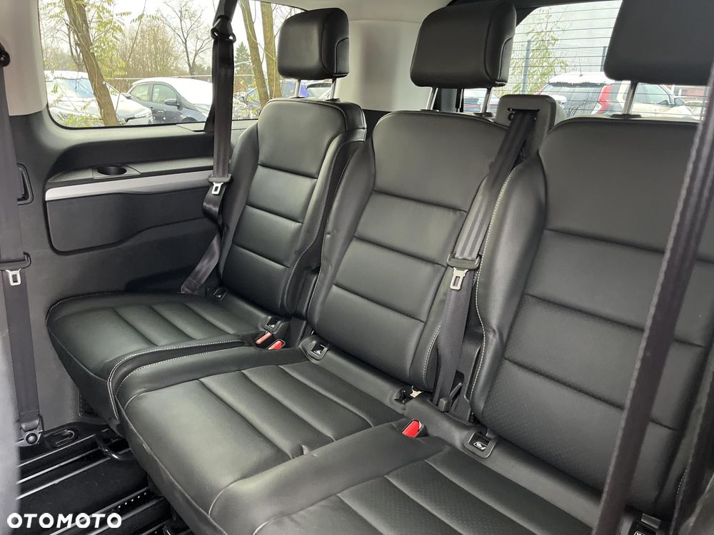 Toyota Proace Verso 2.0 D4-D Long VIP - 24