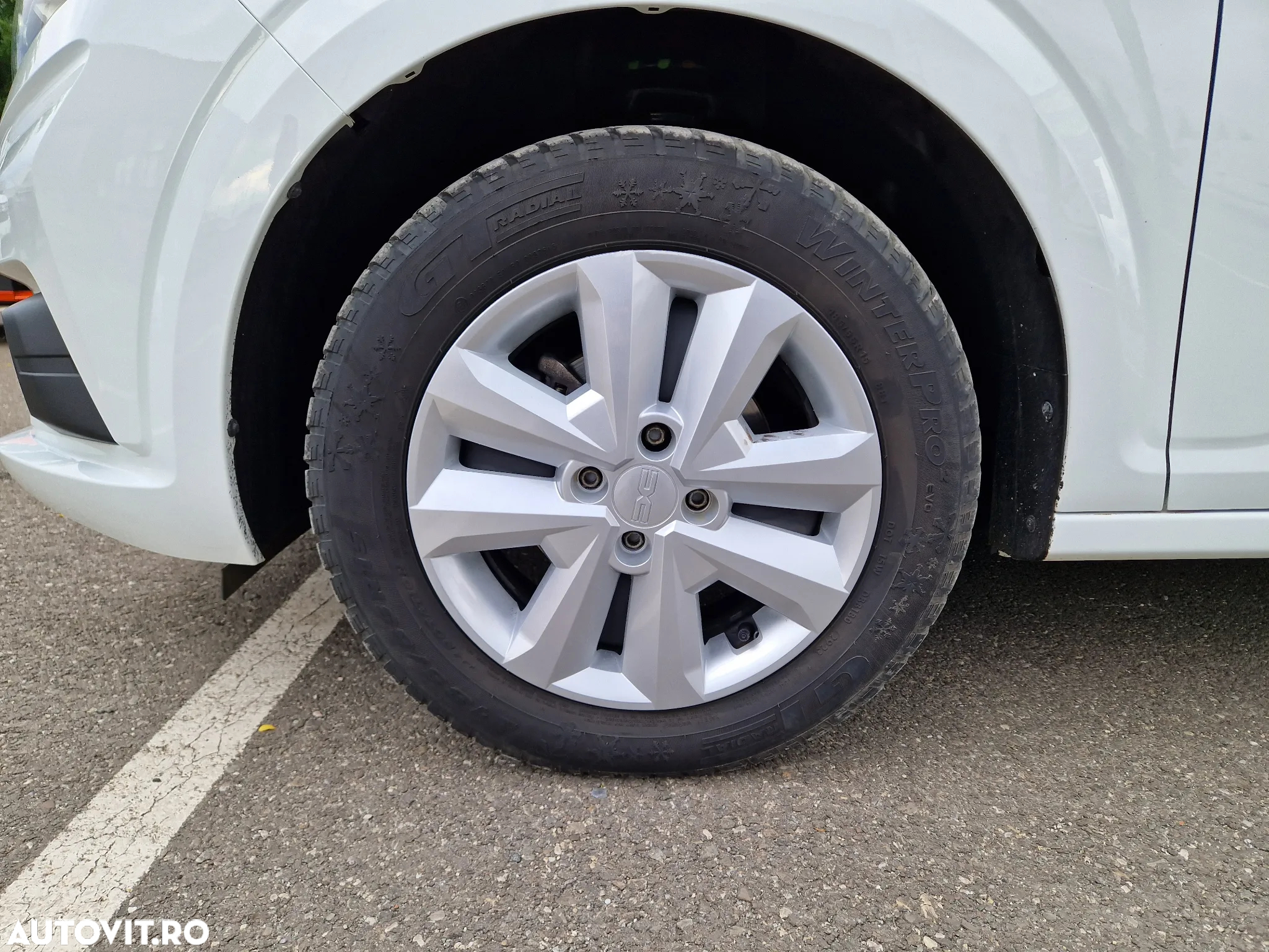 Dacia Logan TCe 90 CVT Comfort - 4