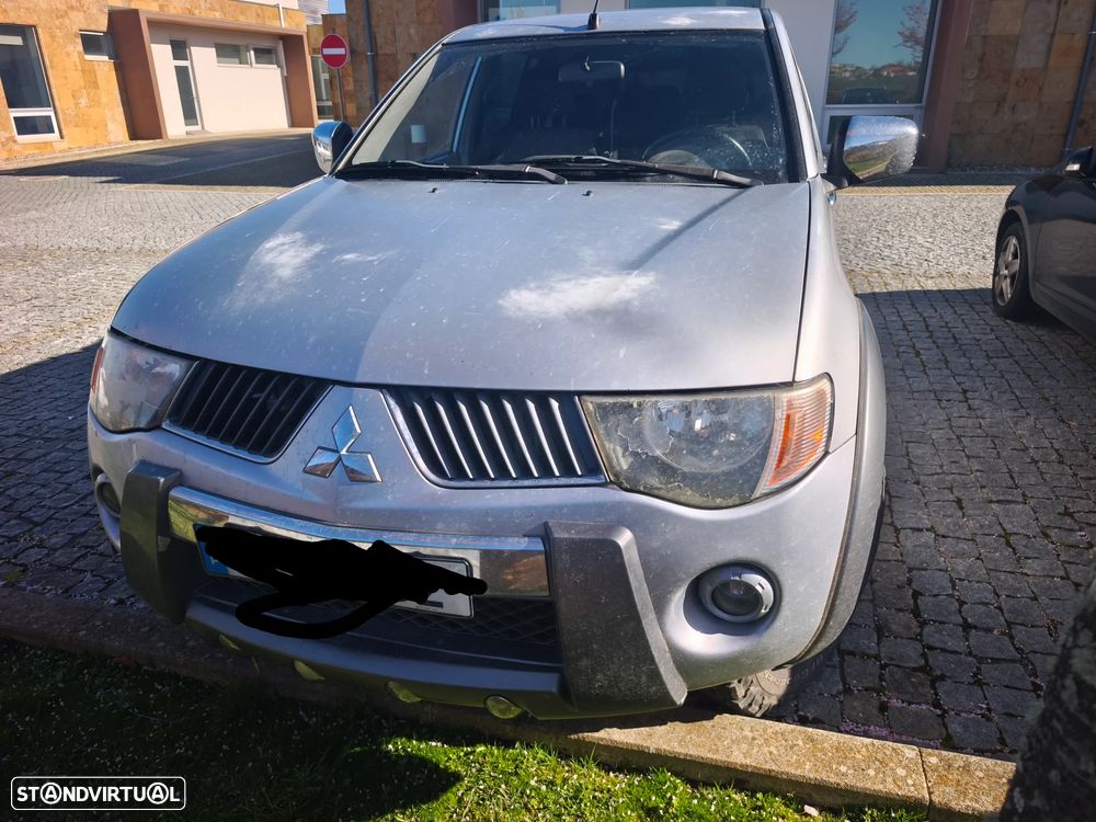 Mitsubishi L200 2.5 TD Strakar Elegance HT - 1