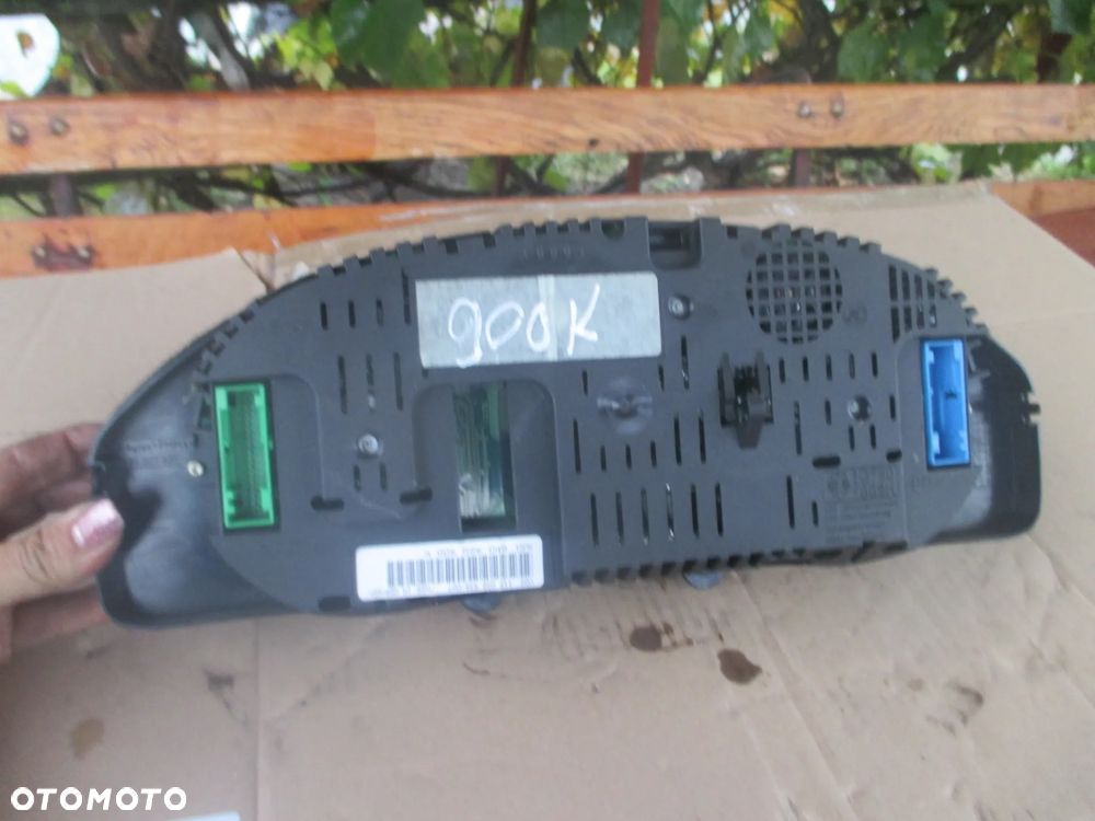 Licznik zegar Audi A4 B5 lift 8D0920900K - 3