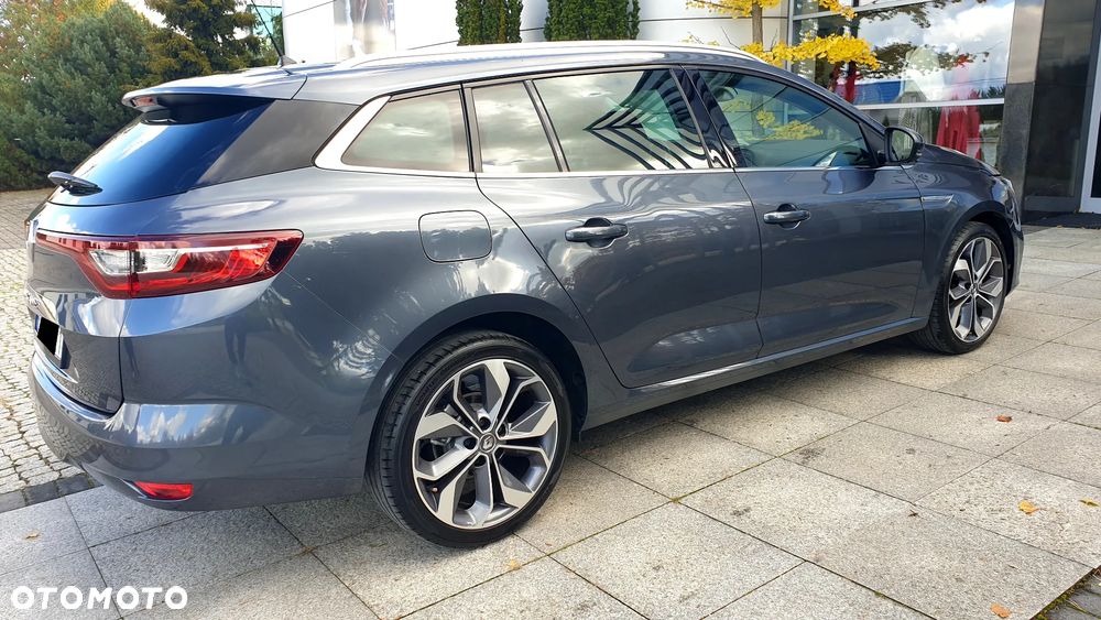 Renault Megane ENERGY TCe 130 EDC BOSE EDITION - 12