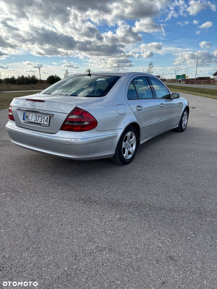 Mercedes-Benz Klasa E - 7