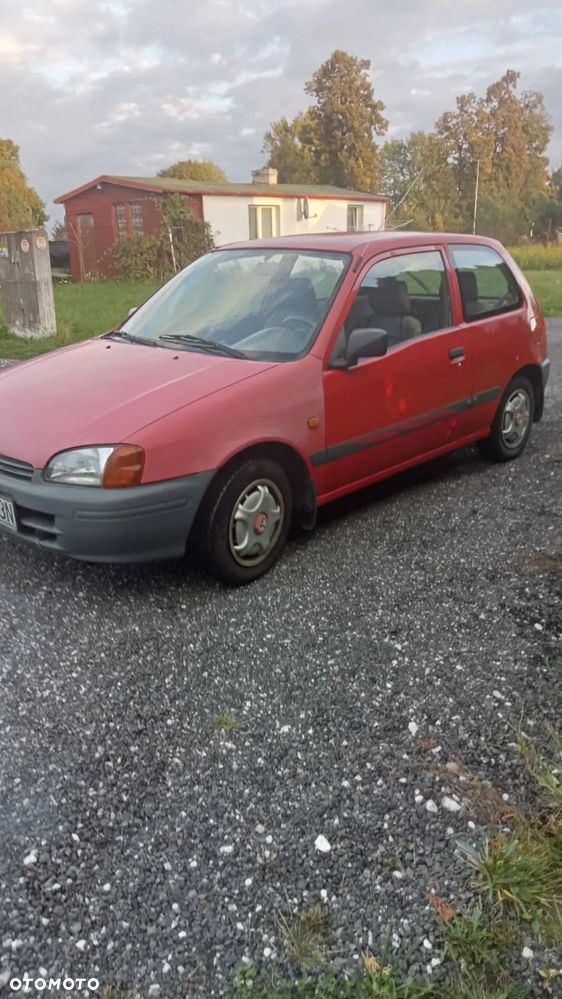 Toyota Starlet 1.4 - 6