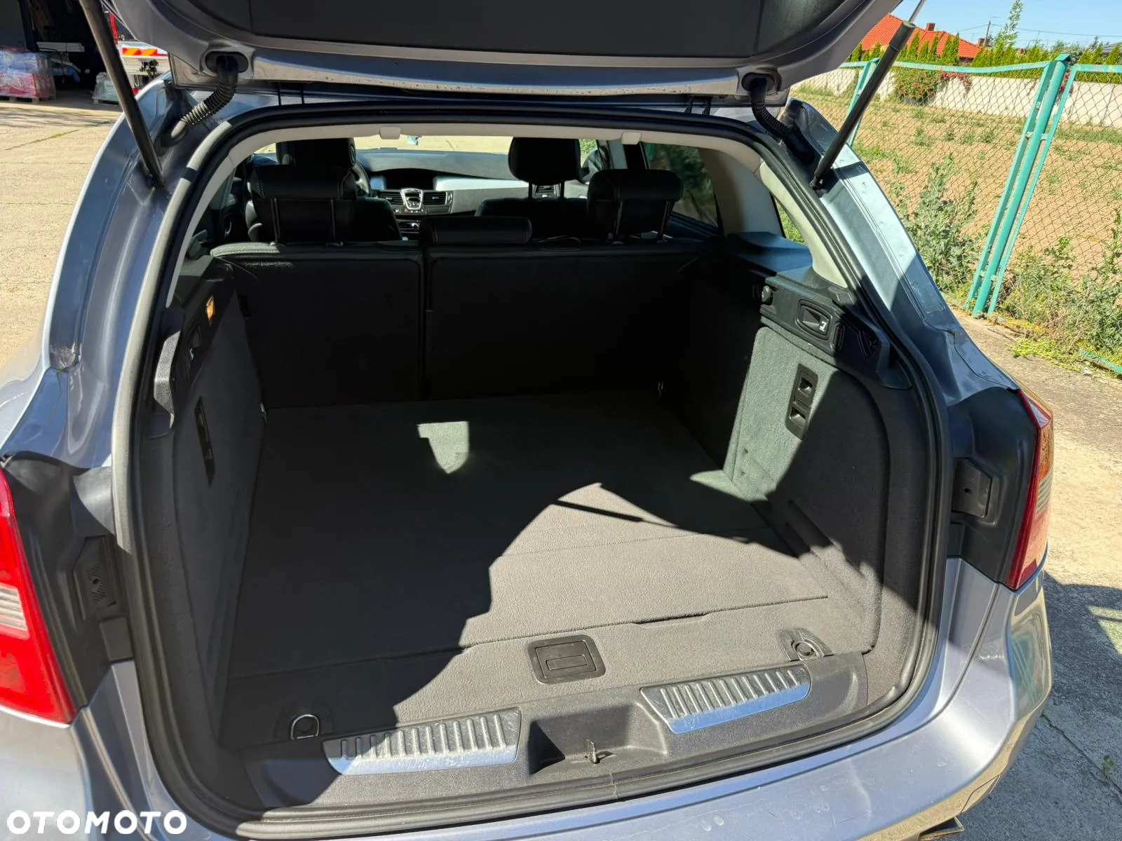 Renault Laguna 2.0 DCi Dynamique - 8