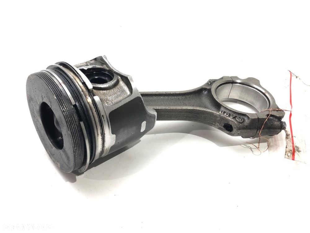 TŁOK Z KORBOWODEM  MICROCAR M8 M8 LDW442 31642 - 1