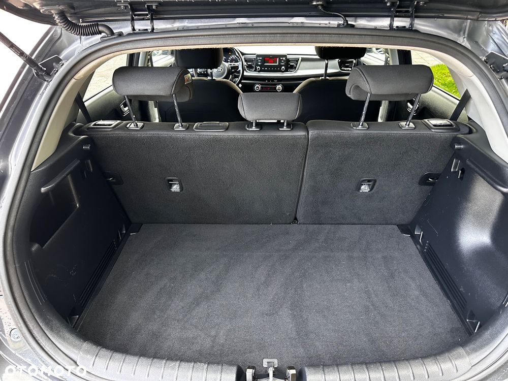 Kia Rio 1.2 Business Line - 34