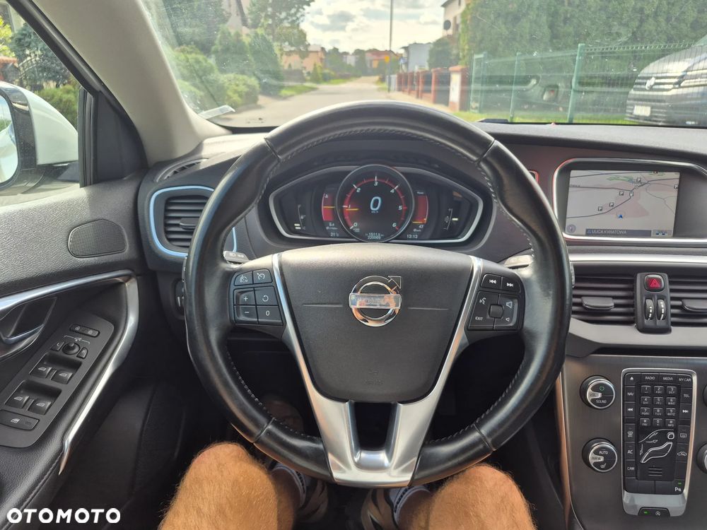 Volvo V40 D2 You - 10