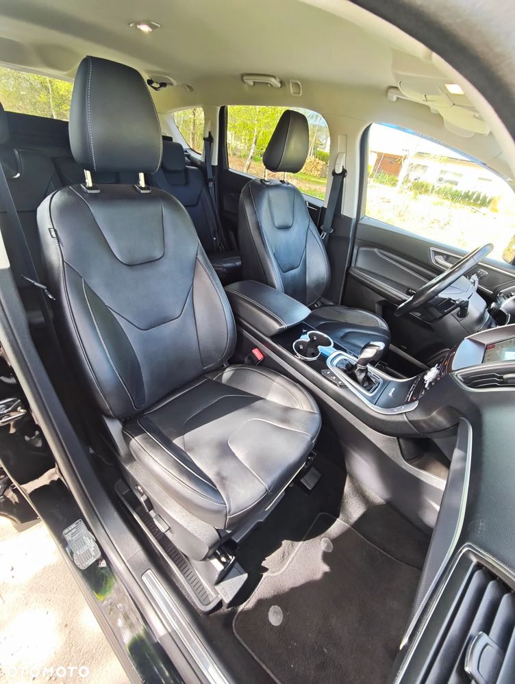 Ford S-Max 2.0 TDCi Titanium PowerShift - 7