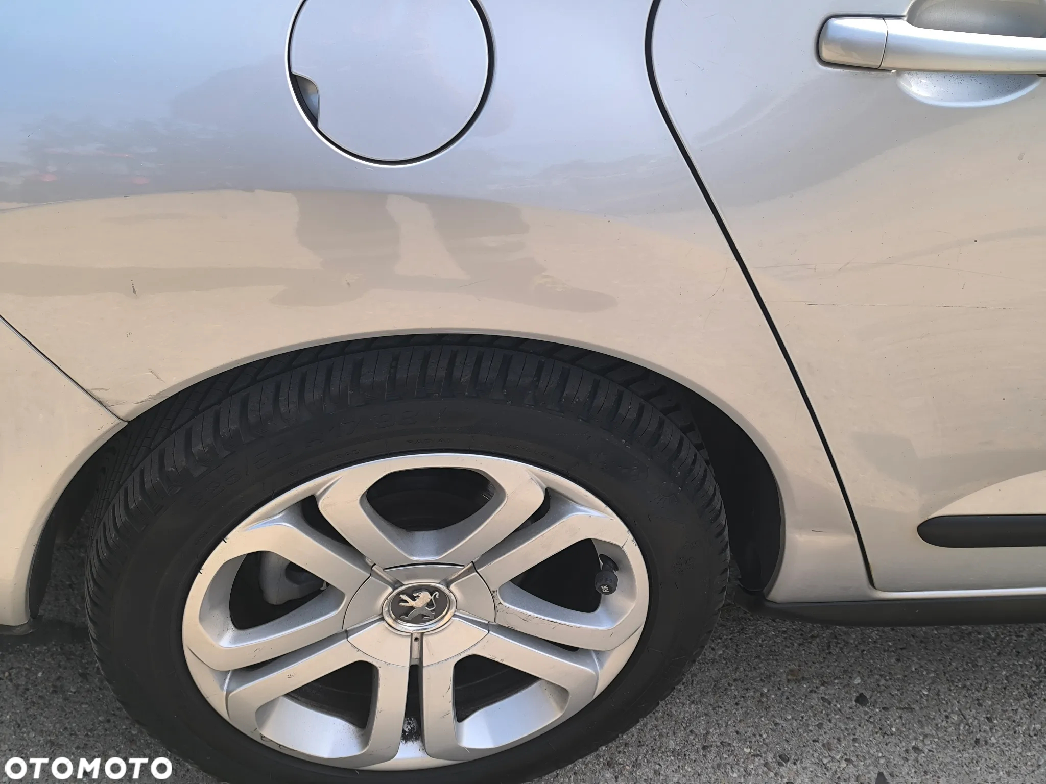 Peugeot 3008 1.6 HDi Trendy - 10