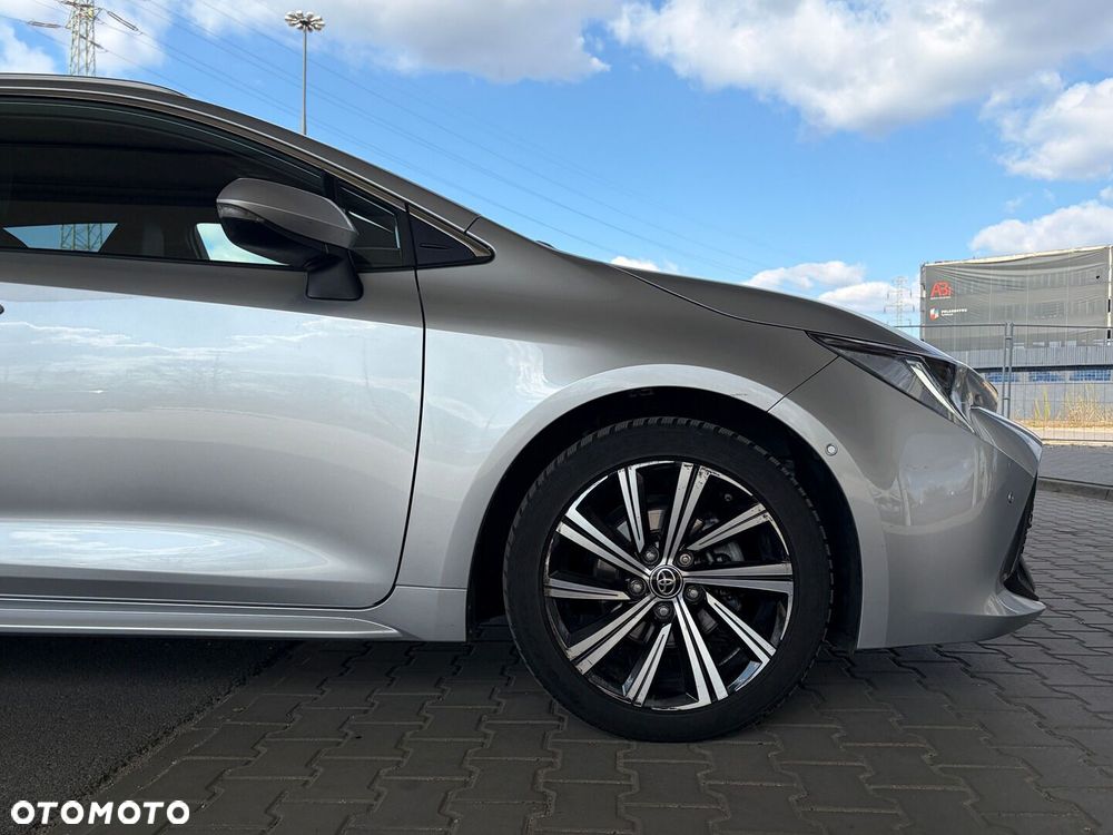 Toyota Corolla 1.8 Hybrid Comfort - 9