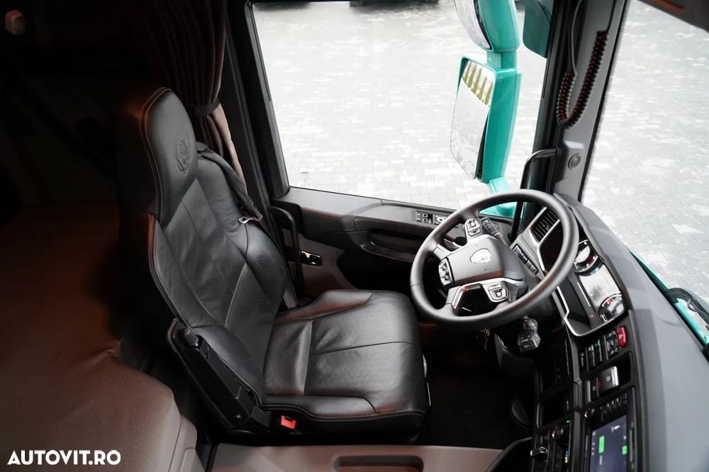 Scania G 280 / SOLO / 4x2 / CORTINĂ - 7,7 m / BDE / FULL AIRMATIC / PLUSĂ / PIELE - 31