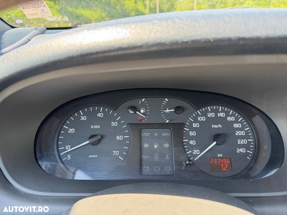 Renault Scenic 1.6 Expression - 8