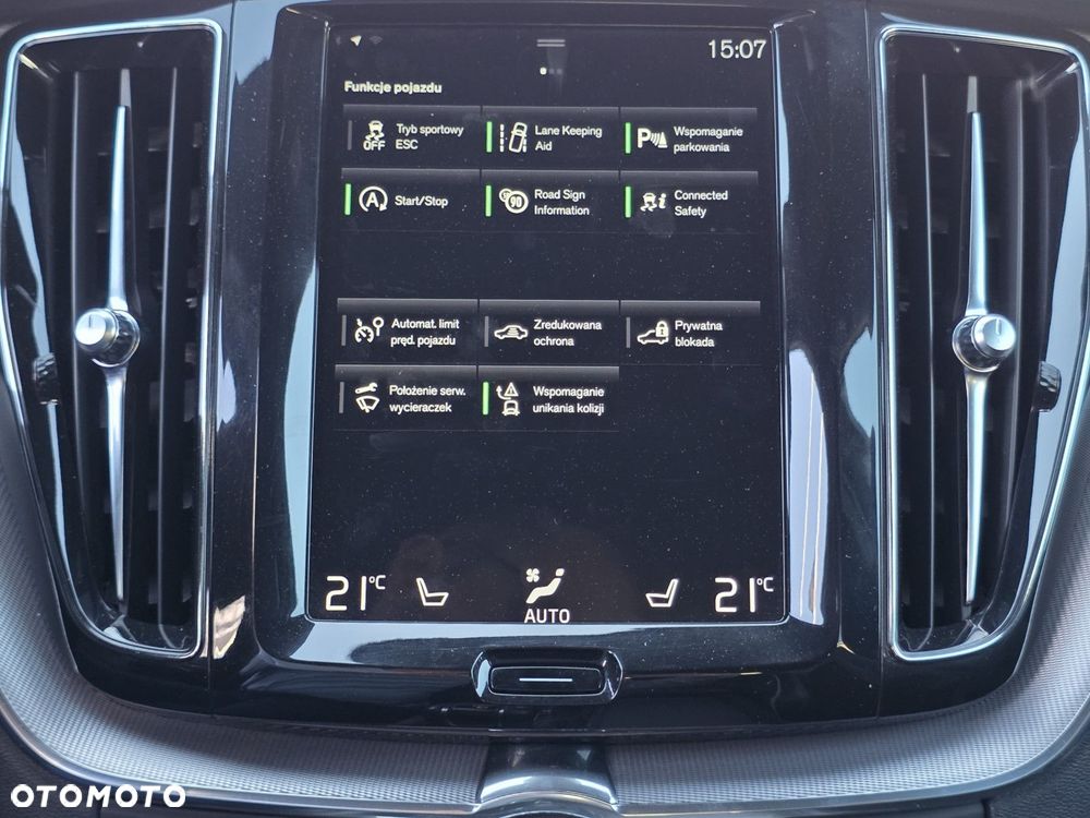 Volvo XC 60 - 24