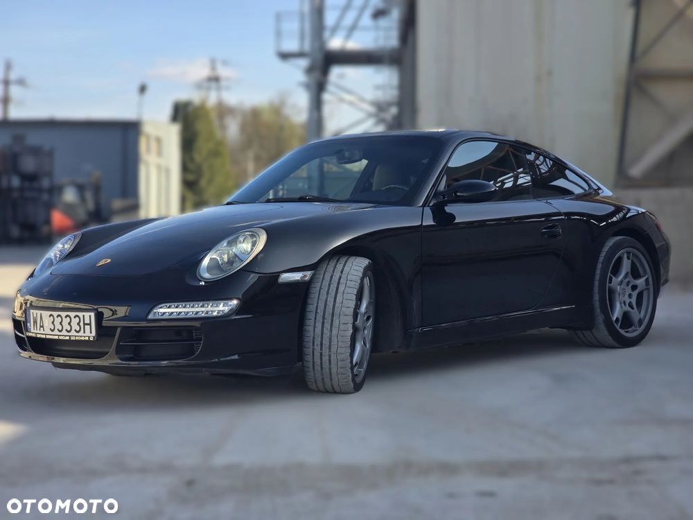 Porsche 911 Carrera - 13