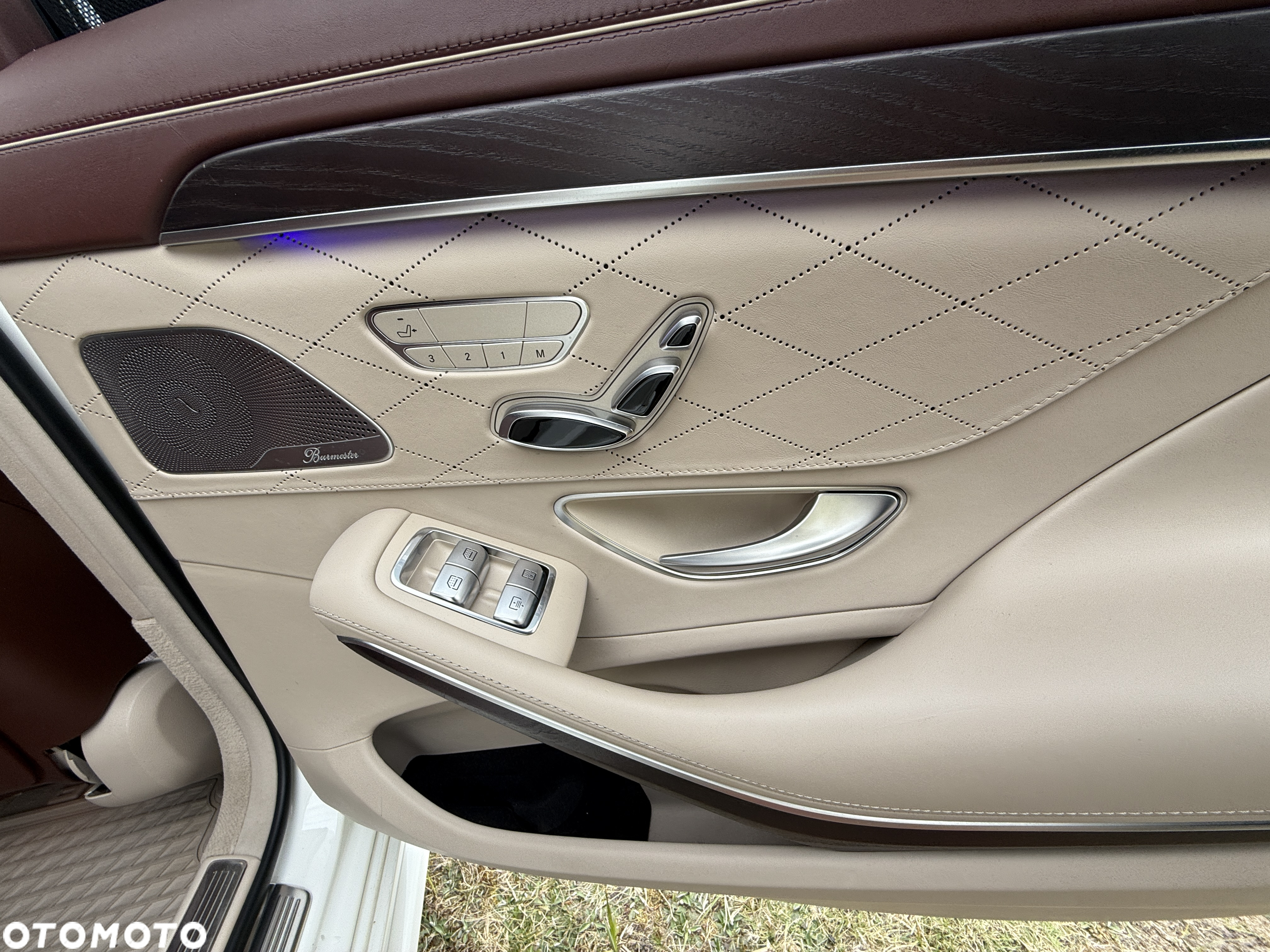 Mercedes-Benz Klasa S 560 4-Matic L 9G-TRONIC - 25
