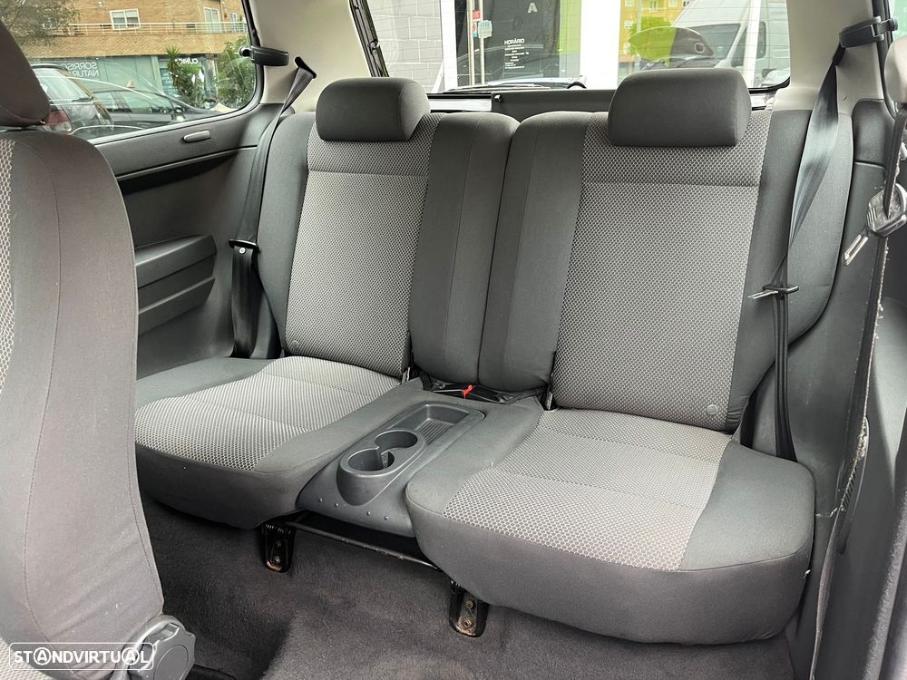 VW Fox 1.2 T.Liso Pack - 12