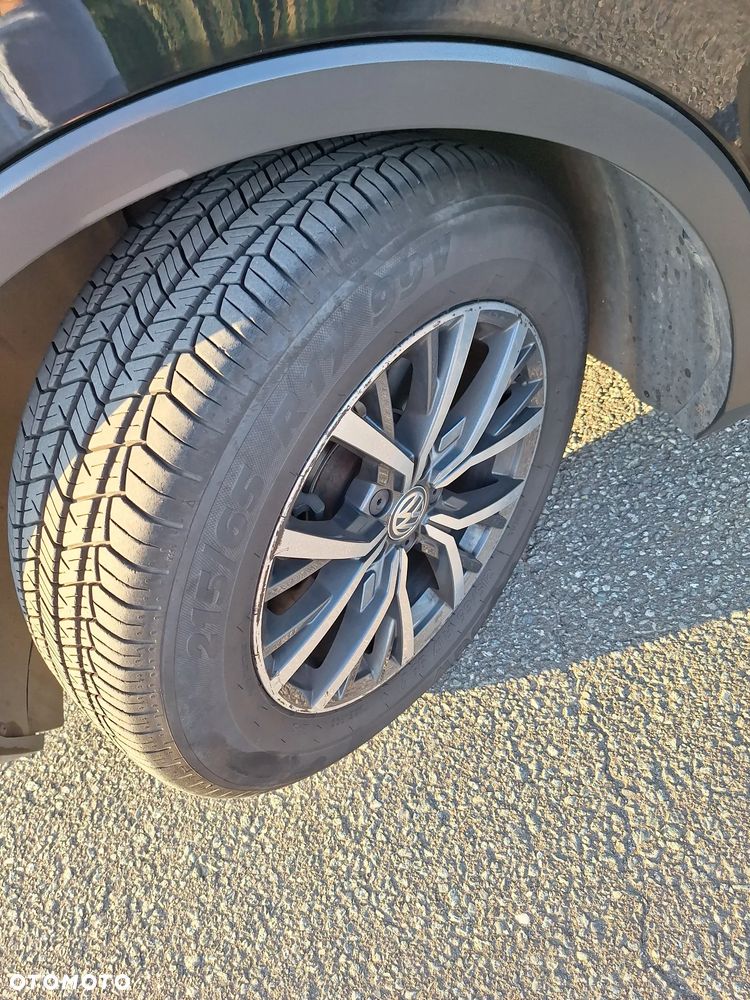 Volkswagen Tiguan - 22