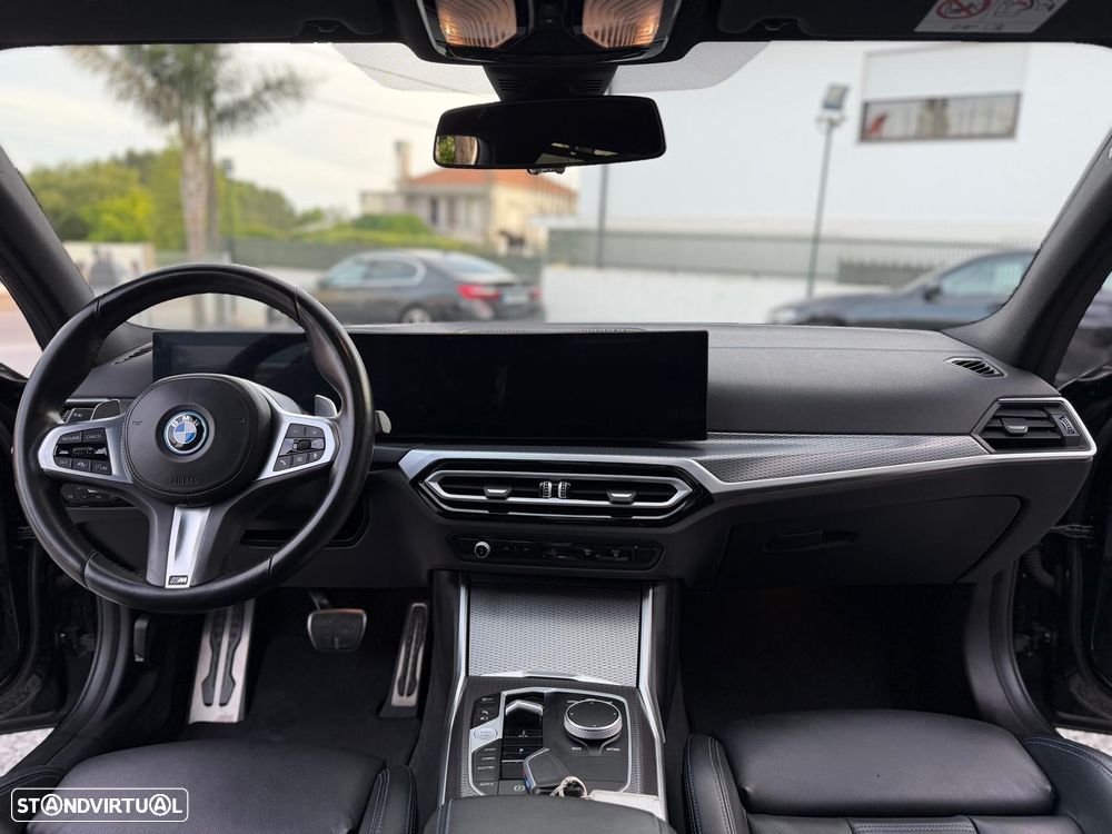 BMW 330 e Aut. M Sport - 23