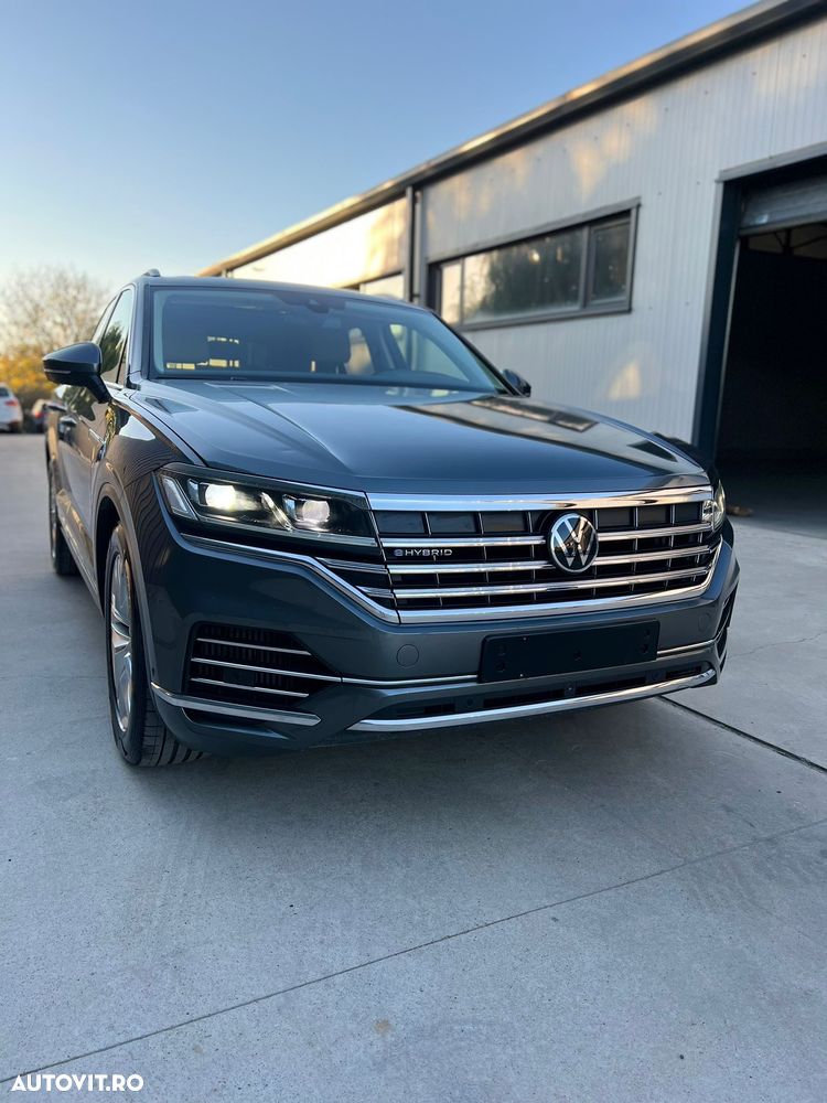 Volkswagen Touareg 3.0 V6 e-Hybrid 4Motion Aut. Elegance - 2