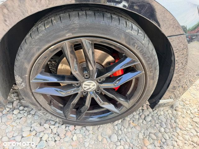 Volkswagen Passat 1.5 TSI OPF DSG Highline - 8