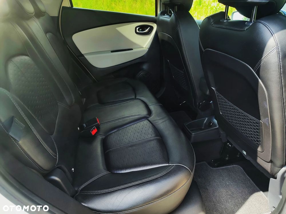 Renault Captur - 31