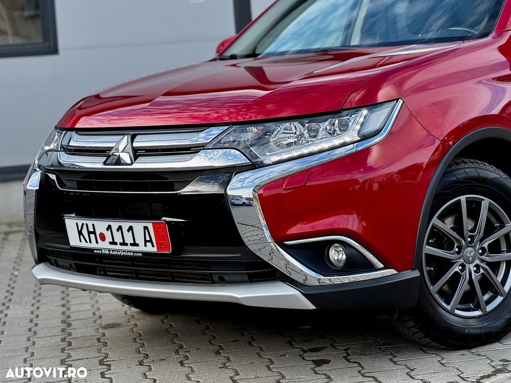 Mitsubishi Outlander 2.2 DI-D 4WD Automatik Edition+ - 14