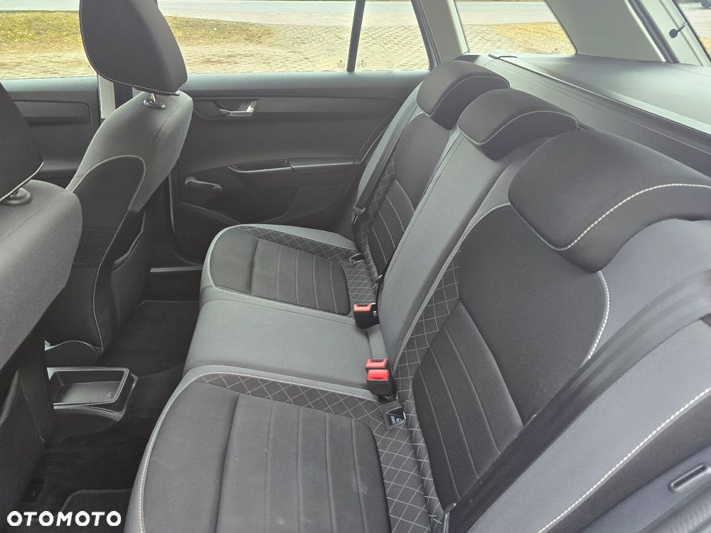 Skoda Fabia 1.0 TSI Ambition - 31
