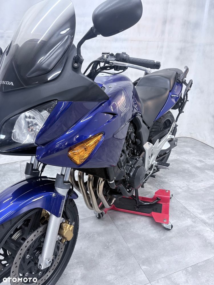 Honda CBF - 4