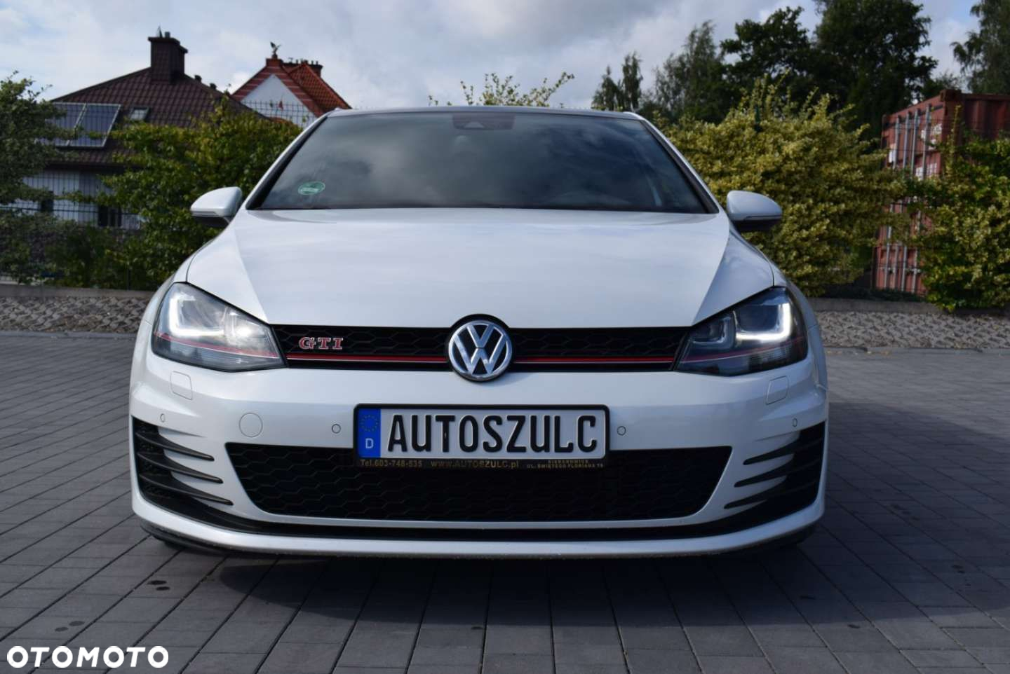 Volkswagen Golf - 5