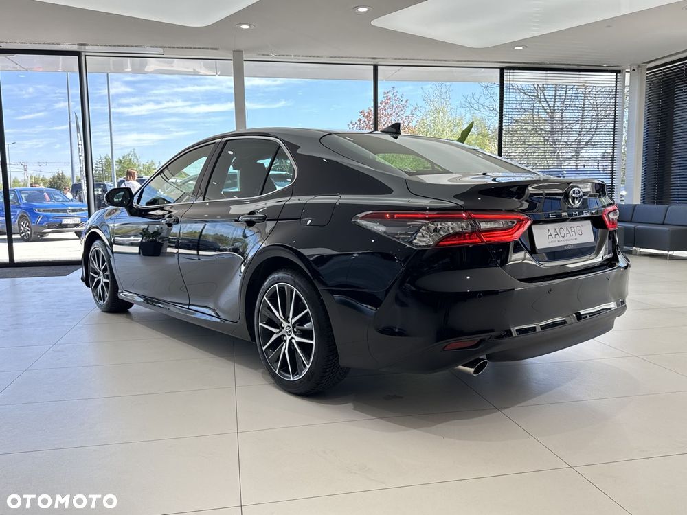 Toyota Camry 2.5 Hybrid Executive CVT - 3