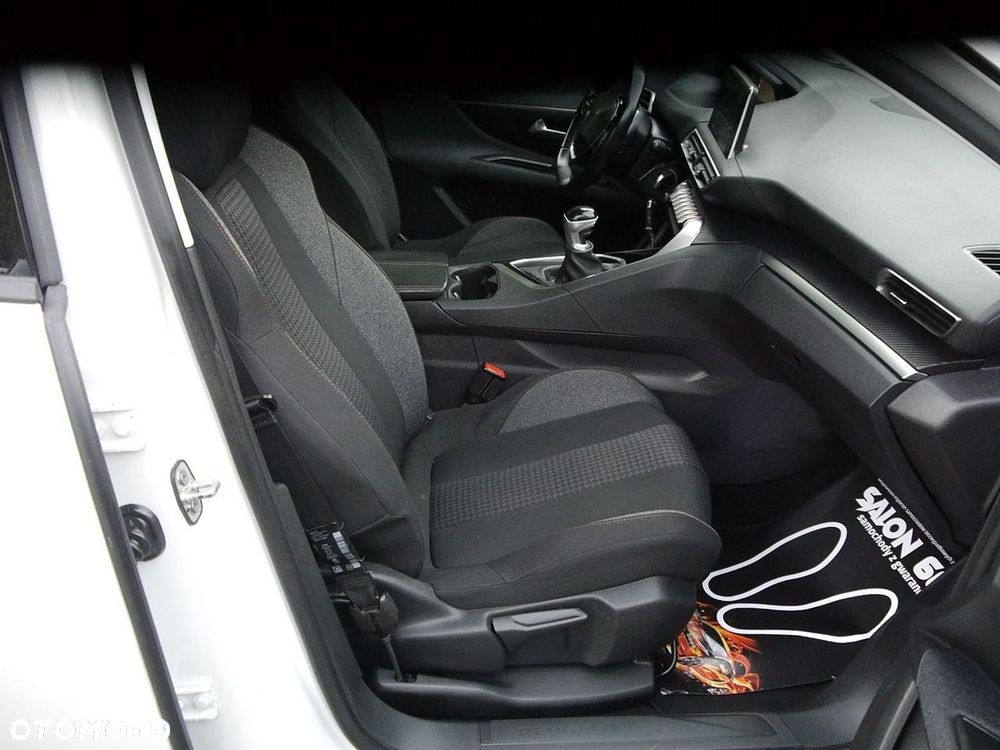 Peugeot 5008 1.2 PureTech Active S&S - 33