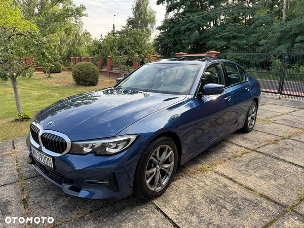 BMW Seria 3 318i Sport Line sport