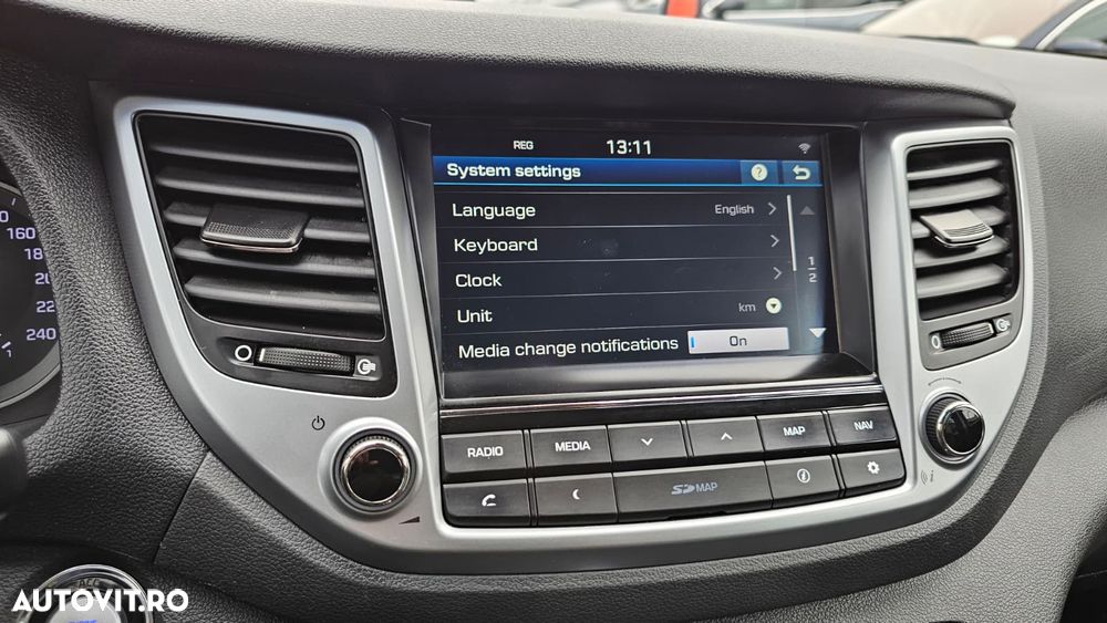 Hyundai Tucson blue 1.7 CRDi 2WD DCT Premium - 20