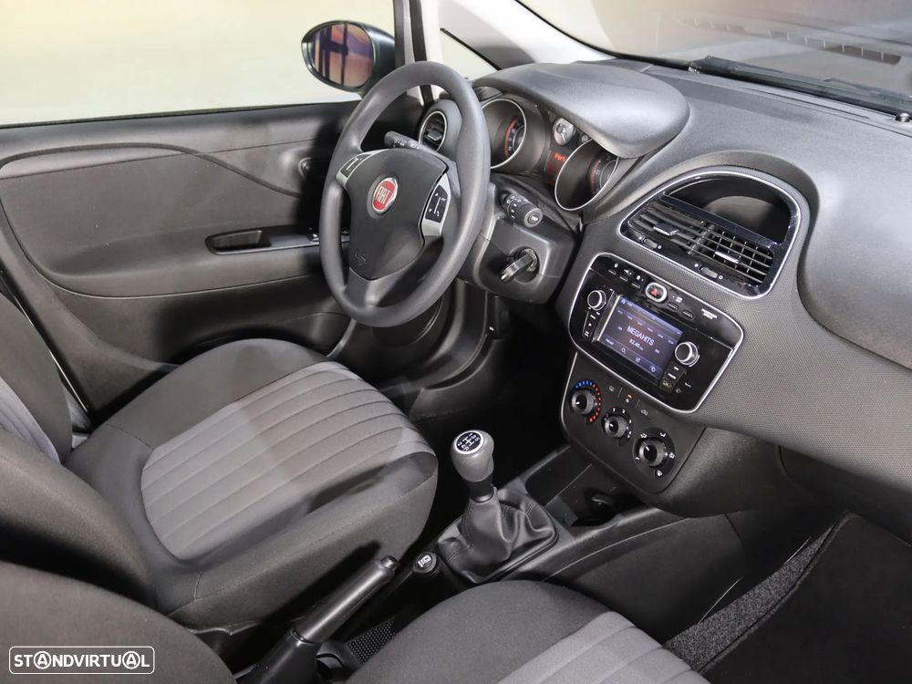 Fiat Punto 1.3 M-Jet Lounge S&S - 12