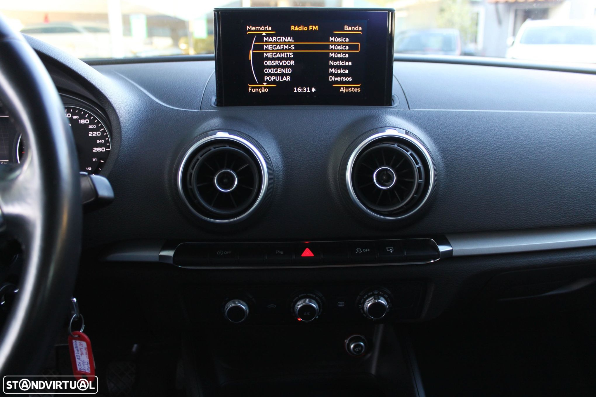 Audi A3 Limousine 1.6 TDI Sport - 15