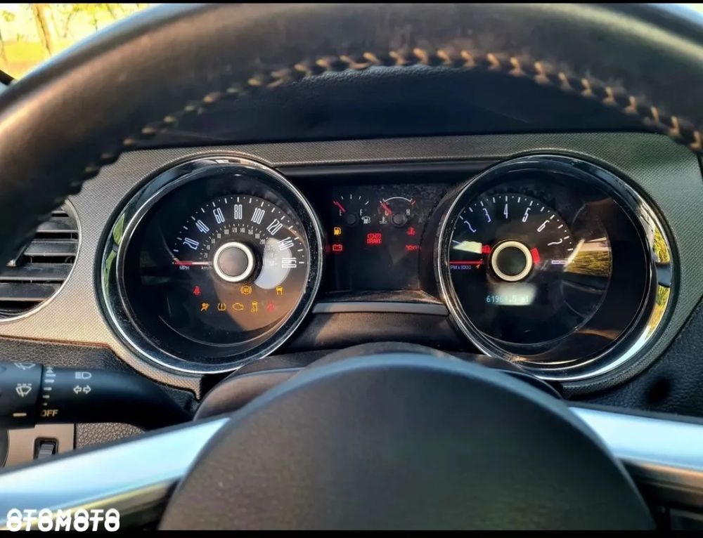 Ford Mustang 3.7 V6 - 9