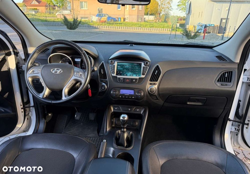 Hyundai ix35 - 22