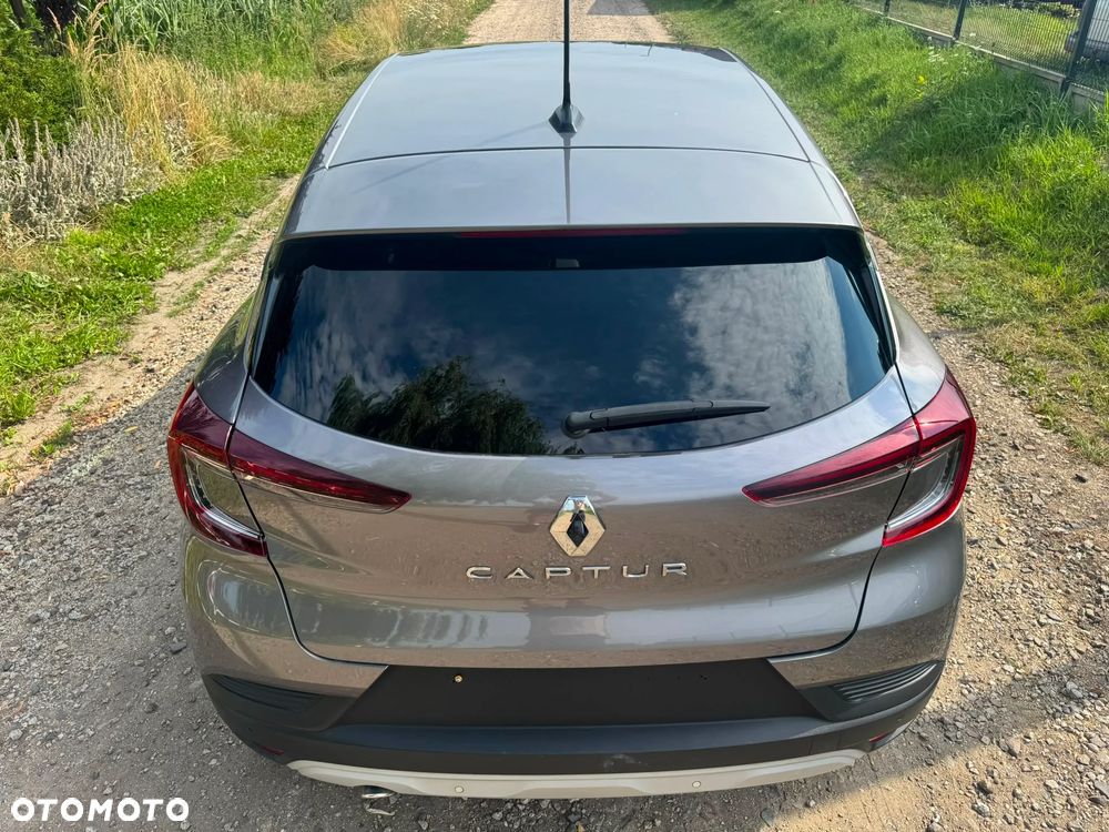 Renault Captur - 28