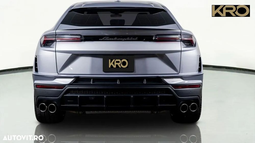 Lamborghini URUS - 6